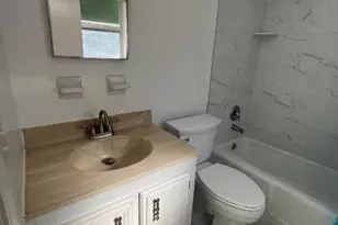 658 NE 6th Ct, Boynton Beach, FL 33435 - Photo 18