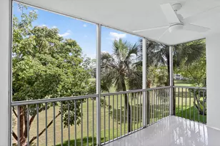 2651 S Palm Aire Dr S, Pompano Beach, FL 33069 - Photo 16