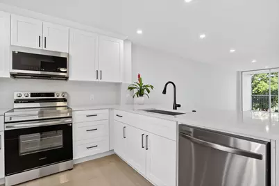 2651 S Palm Aire Drive S #305, Pompano Beach, FL 33069 - Photo 1