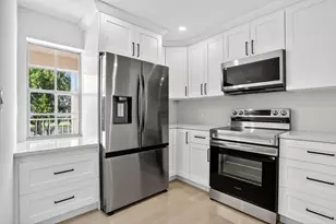 2651 S Palm Aire Dr S, Pompano Beach, FL 33069 - Photo 1