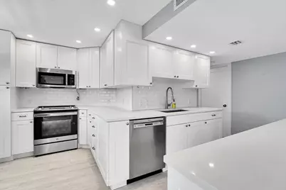 134 Lakeshore Drive #316, North Palm Beach, FL 33408 - Photo 4