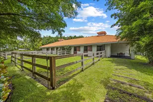 2439 Appaloosa Trail, Wellington, FL 33414 - Photo 36