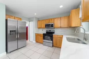 3943 Crescent Creek Dr, Pompano Beach, FL 33073 - Photo 8