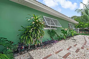 532 N Palmway, Lake Worth Beach, FL 33460 - Photo 62