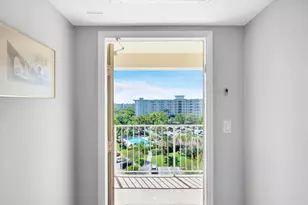 2940 N Course Dr, Pompano Beach, FL 33069 - Photo 22