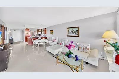 2940 N Course Drive #811, Pompano Beach, FL 33069 - Photo 8