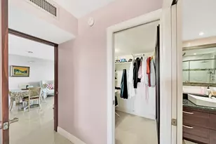 2940 N Course Dr, Pompano Beach, FL 33069 - Photo 12