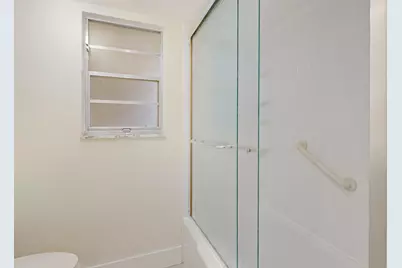 3810 Via Poinciana #404, Lake Worth, FL 33467 - Photo 28