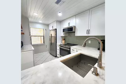 5163 N Highway A1A #216, Hutchinson Island, FL 34949 - Photo 2