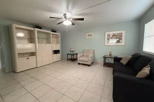 337 Saxony H, Delray Beach, FL 33446 - Photo 6