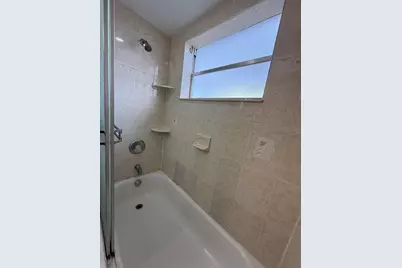337 Saxony H, Delray Beach, FL 33446 - Photo 10