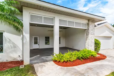 783 Valencia Drive, Boca Raton, FL 33432 - Photo 4