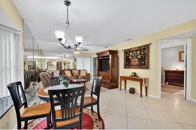 801 Harbour Pointe Way, Greenacres, FL 33413 - Photo 6