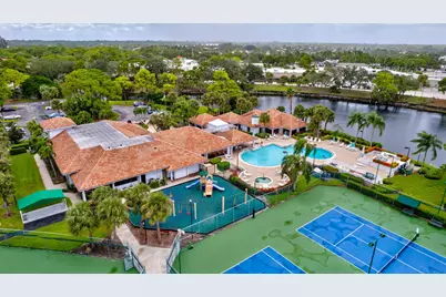 801 Harbour Pointe Way, Greenacres, FL 33413 - Photo 38