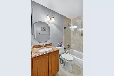 801 Harbour Pointe Way, Greenacres, FL 33413 - Photo 22