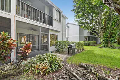 801 Harbour Pointe Way, Greenacres, FL 33413 - Photo 28