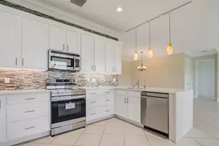 10007 SW Ambrose Way, Port Saint Lucie, FL 34986 - Photo 18