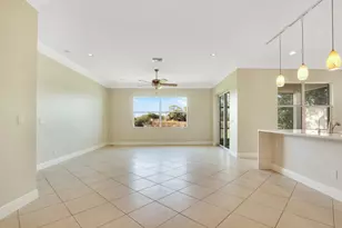 10007 SW Ambrose Way, Port Saint Lucie, FL 34986 - Photo 4
