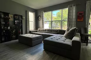 6607 Pointe of Woods Dr, West Palm Beach, FL 33413 - Photo 2