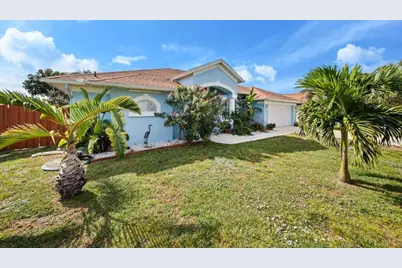 3285 SE Pinto Street, Port Saint Lucie, FL 34984 - Photo 6