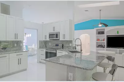 221 Cypress Trace, Royal Palm Beach, FL 33411 - Photo 14