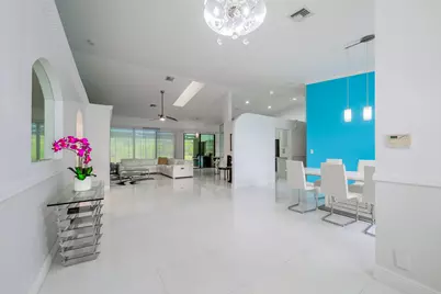 221 Cypress Trace, Royal Palm Beach, FL 33411 - Photo 6
