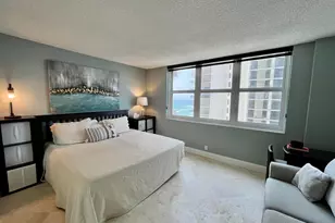 5440 N Ocean Dr, Singer Island, FL 33404 - Photo 36