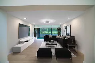 8008 Eastlake Dr, Boca Raton, FL 33433 - Photo 4