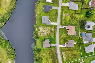 2616 NW 4th Pl, Cape Coral, FL 33993 - Photo 30