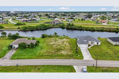 2616 NW 4th Place, Cape Coral, FL 33993 - Photo 32