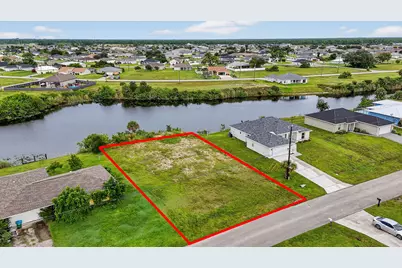 2616 NW 4th Place, Cape Coral, FL 33993 - Photo 2