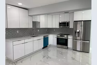 1319 Crest Drive, Palm Springs, FL 33461 - Photo 12