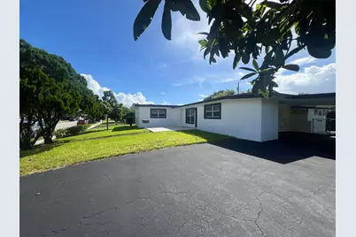 1319 Crest Drive, Palm Springs, FL 33461 - Photo 34