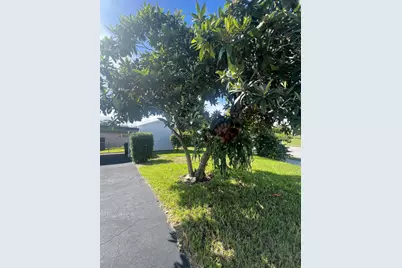 1319 Crest Drive, Palm Springs, FL 33461 - Photo 32