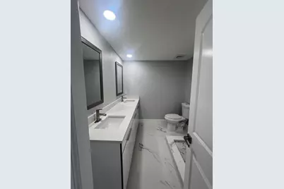 1319 Crest Drive, Palm Springs, FL 33461 - Photo 22