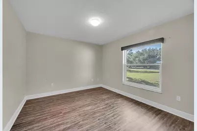 8330 Hidden Pines Road, Fort Pierce, FL 34945 - Photo 12