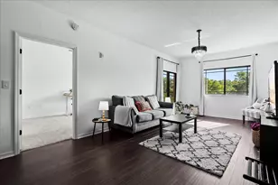 2808 Amalei Dr, Palm Beach Gardens, FL 33410 - Photo 4