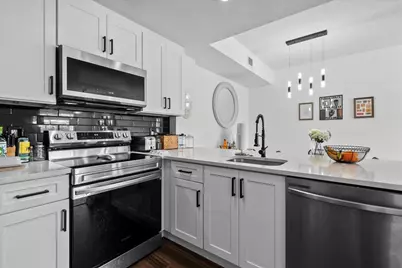 2808 Amalei Drive #202, Palm Beach Gardens, FL 33410 - Photo 10