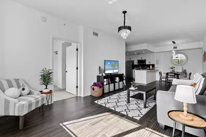 2808 Amalei Drive #202, Palm Beach Gardens, FL 33410 - Photo 6