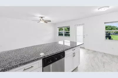 239 Ventnor Q, Deerfield Beach, FL 33442 - Photo 10