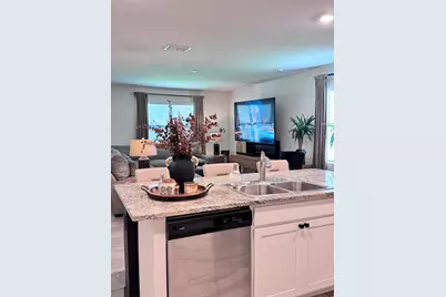 668 Old Country Road SE, Palm Bay, FL 32909 - Photo 4