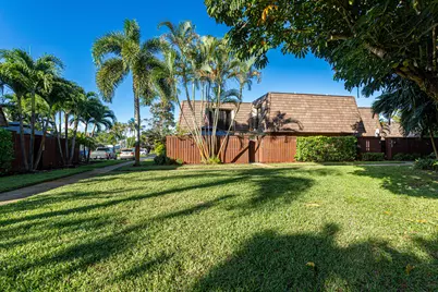 2716 SW 15th Street, Deerfield Beach, FL 33442 - Photo 4