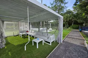 377 Squire Dr, Wellington, FL 33414 - Photo 98