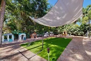 377 Squire Dr, Wellington, FL 33414 - Photo 8