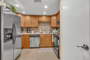 4166 Inverrary Dr, Lauderhill, FL 33319 - Photo 20