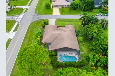 472 SE Majestic Terrace, Port Saint Lucie, FL 34983 - Photo 34