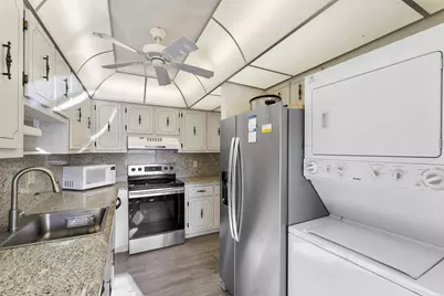 1050 Citrus #202, Delray Beach, FL 33445 - Photo 8