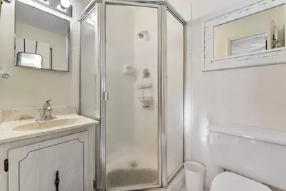 1050 Citrus #202, Delray Beach, FL 33445 - Photo 12