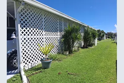 8204 W Bitterbush Lane, Port Saint Lucie, FL 34952 - Photo 22