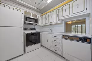 230 NE 26th Ave, Boynton Beach, FL 33435 - Photo 4